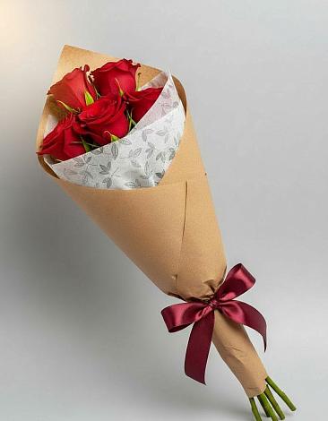 Букет цветов из: Розы в Курганинске